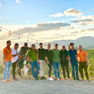 Tour bất động sản